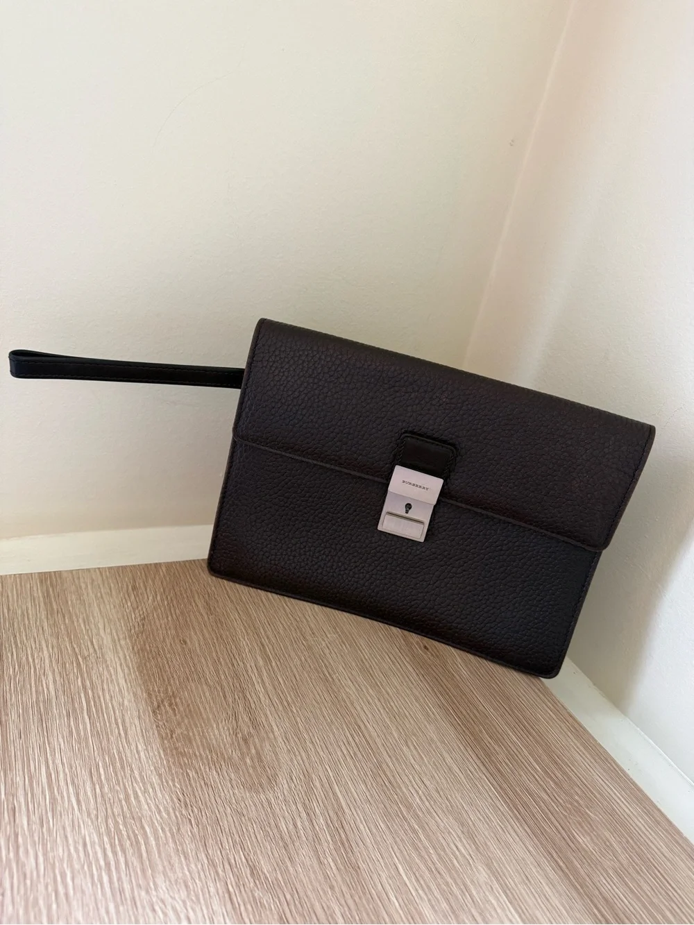 Vintage Burberry Dark Brown Pebbled Leather Wristlet/Clutch with Lock & Key